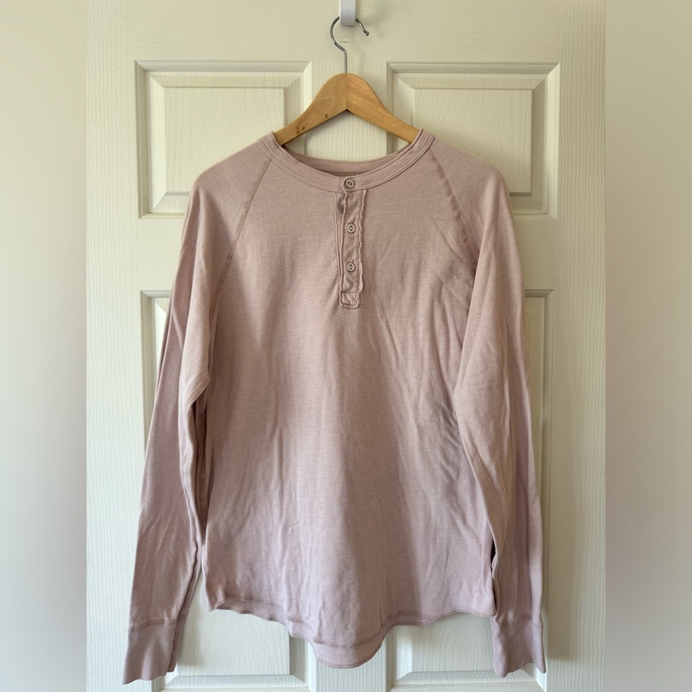 Save Khaki United Men’s Long Sleeve Henley Tee Shirt - size Large